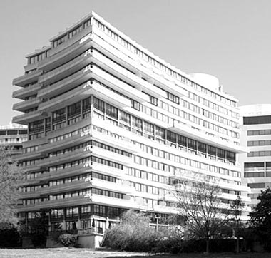 ����ˮ�Ű�������������������2000��Ԫ�����