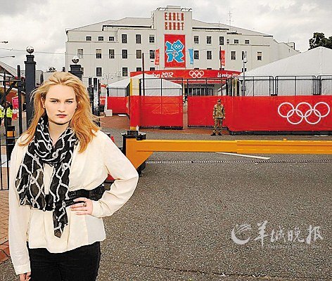 �׶ذ����ٴ������ż���Ա��ѵһСʱ���ϸ�