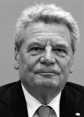 �¹���ͳ��լۡ��������24Сʱר�˰���