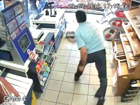 Ӣ��ͽ�ֵ������̵꾭������ơ�ƽ�����ˣ�ͼ����3��