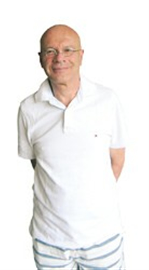 Ӣѧ��������ý����й���������:ƫ��Դ�԰���