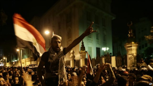 ����ʾ���߳�����ͳ��·�������˸�ۡǰ����