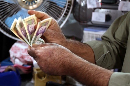 �������������ʹ��е�̨ʵʩ�Ʋ�������ס����