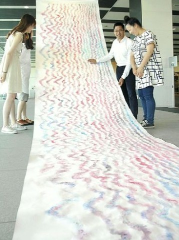 �������ٰ춫������չ����Ϊ���������Ӷ���