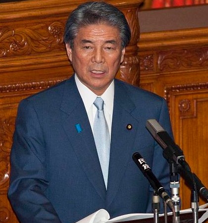 �ձ���Ժ��ѡ�ڼ�ǰ����֮�ӻ򽫳��β�Ժ�鳤