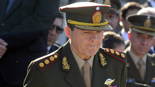 ����͢½����ı�����ӷǷ��¸������ߣ�ͼ��