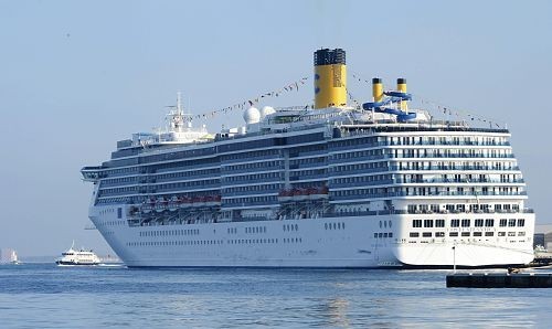 日媒称时隔10月首次有邮轮自中国驶往日本