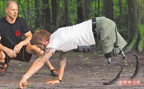 英国无腿大兵挑战斯巴达障碍赛极限25关(图)