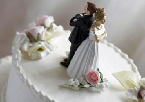 韩国未婚女性情迷高富帅频遭婚姻诈骗