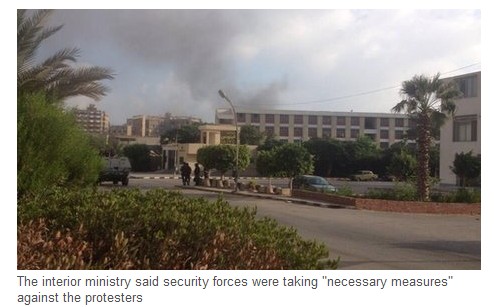 �����������������Ӫ���н�Сһ�����峡�ж�