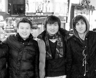 ������ʿ�ٱ�ը�ӷ�����ͬѧ����������ָ֤��