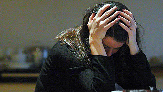 微博控快醒醒:使用社交网站越多 心情越糟糕