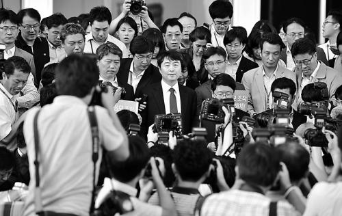 ����������Ա��ʯ���������ӷ���������ı����