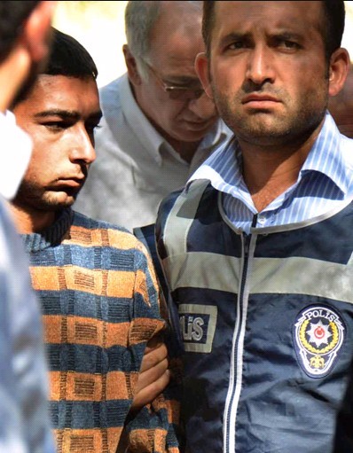 �ձ�2��Ů��ѧ����������Ϯ������������ͼ��