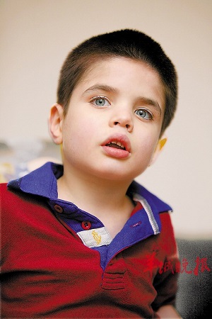 Ӣ��6���к�����ʳ��ͺ�Լһ�԰��ͼ��