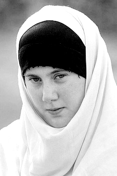 现年29岁的萨曼莎.