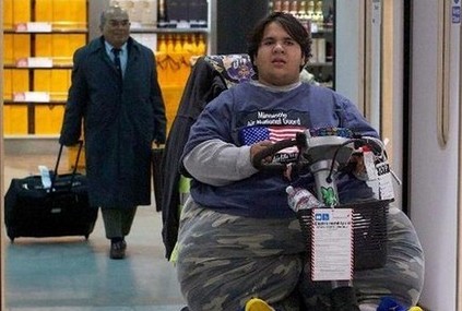 230����С���������ܷɻ��ִ��𳵴��뺣½��