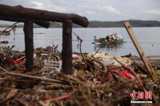 菲律宾风灾已致5598人死亡失踪人数小幅上升