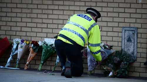 �ո��������ֱ����׹���¹���������Ա����ͼ��