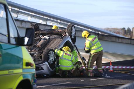 86�������ݳ���Խ�������泵����ѹ���Ƥ����