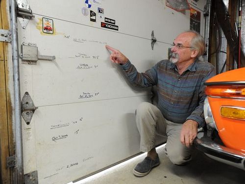 地板下突冒咸水美国沿海居民忧海面上升淹家园