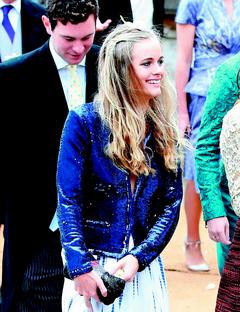 Ӣ����������Ů����ý�������ĸ�������գ�ͼ��