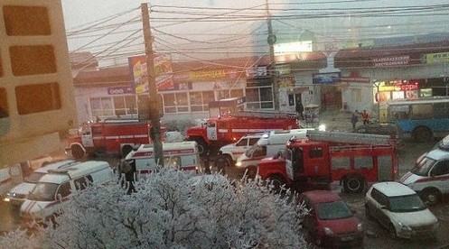 �����Ӹ���һ�糵������ը�ٷ������ֲ�Ϯ��