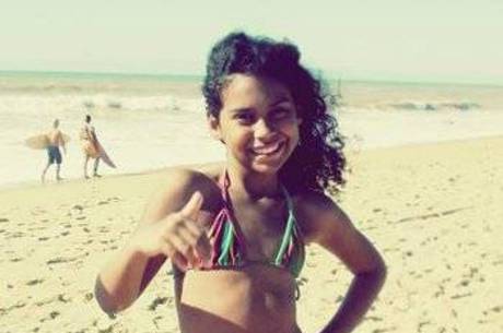 Ӿ�ء����ˡ�һĻ��Ůͯ��������ˮ����ס����