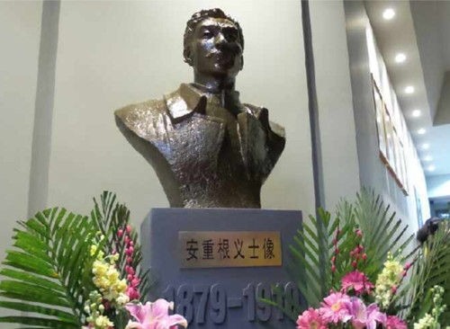 ��ý��ע���ظ�����ݿ��ݳ��к����ֶ���ʩѹ