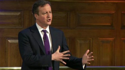 卡梅伦呼吁支持新移民法案敦促议员不要搞破坏