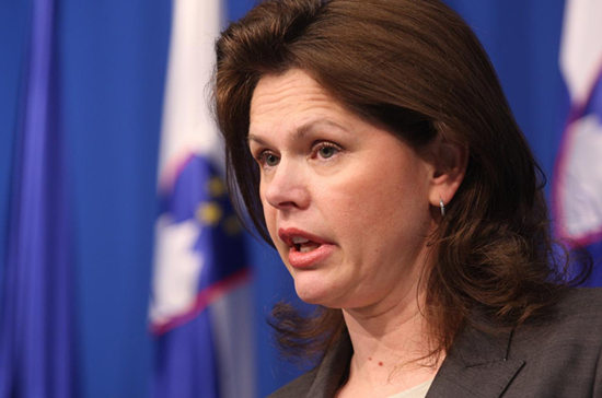 ˹����������λŮ������ʽ�ݽ��ǳ�