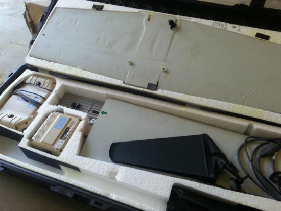 ���������ʹ������������յ����˷ɻ������ͼ��