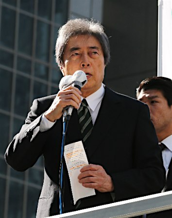 日本前首相细川护熙因身体欠佳将暂停"脱核电"