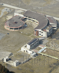 �ձ���Х����ѧ���ҳ�����У������23����Ԫ