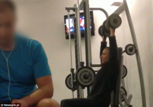 �°���������©�������彡��ʱ��͵�ģ���ͼ����2��