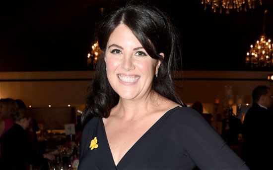 白宫前实习生莫妮卡·莱温斯基(monica lewinsky)近10年来首次接受