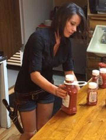 ����һ�͹������������ӦŮ�������ǹ��ͼ��