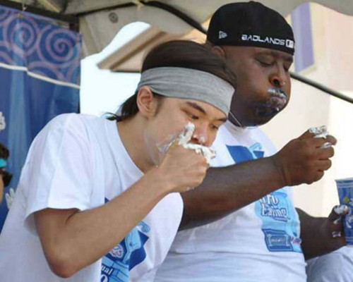 ����ѧ�����������θ��һ���ܳԳ�17��ʳ�ͼ��