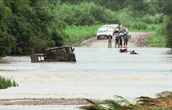 ��һ��33����ͯ�Ļ����෭׹�������1������