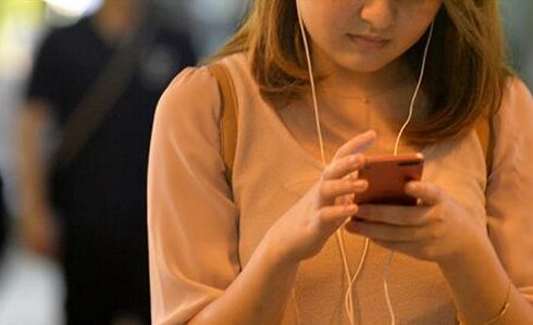 ��ý��Ů����·�ֻ������ֻ�ɷ�����Ҫ����