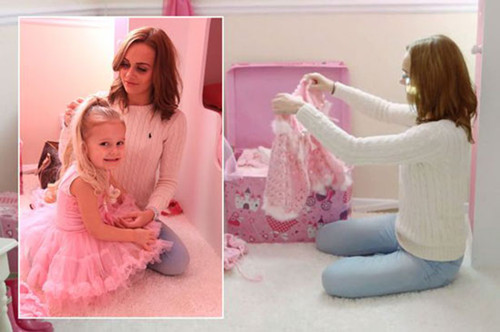 Ӣ������ĸ�״�С��Ů��������2��ӷ�3������