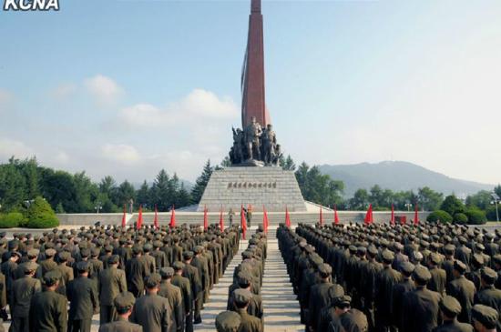 金正恩组织高层干部学习行军韩媒称“少见”