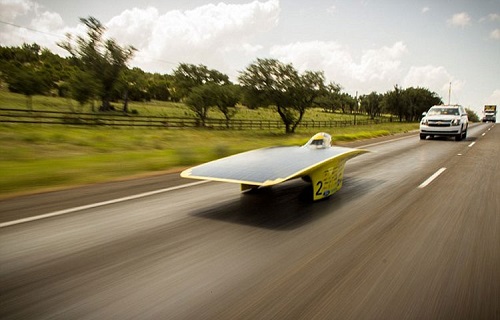 美国太阳能汽车挑战赛结束冠军8天横跨7州(图)