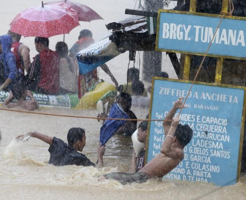 �ȴ��籩Ϯ���ɱ��׶���ˮ�ͳ�40��������ʧ��