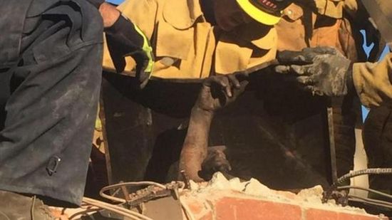 Ů�������̴ѽ������˷��ݱ����ȱ��Ⱥ󱻲���ͼ��