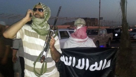 is"舆论攻势"引世界警惕 线上线下有专业操作-中新网