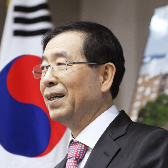 首尔市长欢迎中国游客赴韩可观《星星》拍摄地