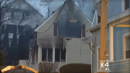 美国一民宅突然失火6岁女童机智救下全家(图)