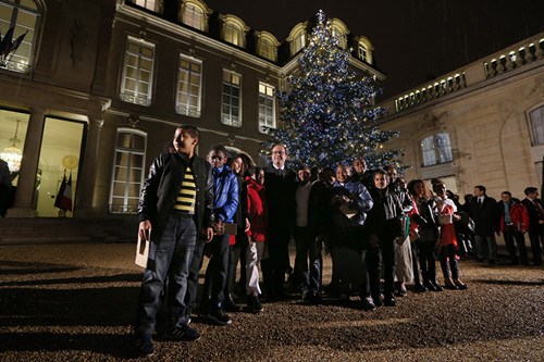 ������ͳ���ʵ°硰ʥ��үү�����ͯ��Ӱ��ͼ��