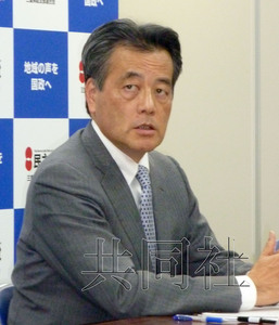 日本民主党代理党首冈田克也称拟参加党首竞选